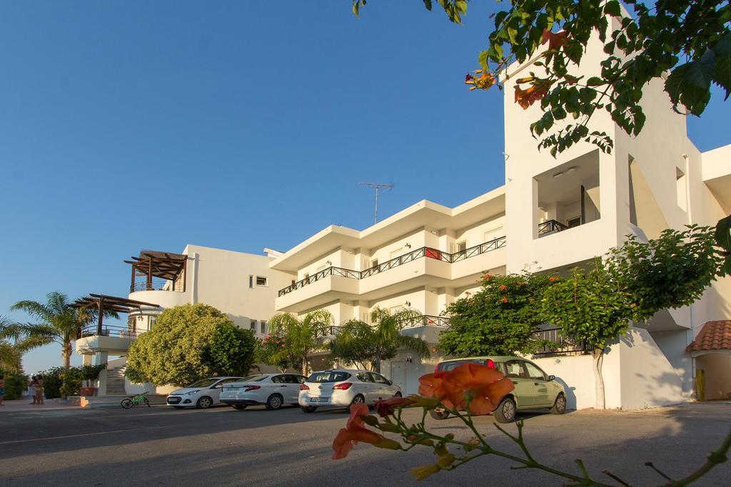 Pinelopi Apartments เยโอริยิอูโปลิส ภายนอก รูปภาพ